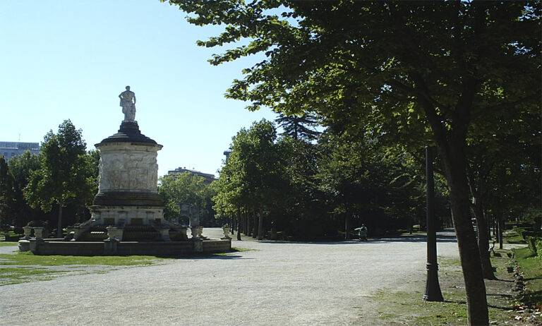 04092018084513_jardin_pamplona_