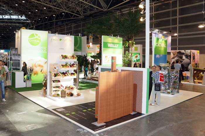 11102012164648_stand