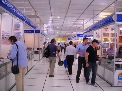 20130624041244_stands_en_Madrid