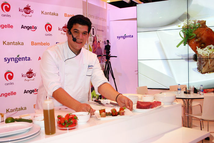 21102013180842_showcooking