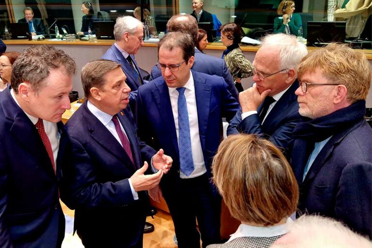 26022024ministrobruselas1_tcm30-676295_27022024085943