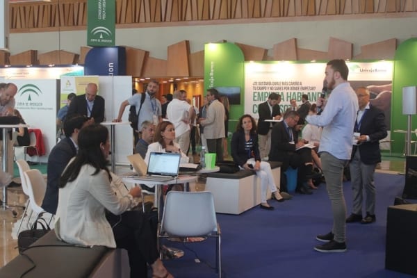 presentaciones-startup-europe-smart-agrifood-summit-2018-2-600x400_21052019085822