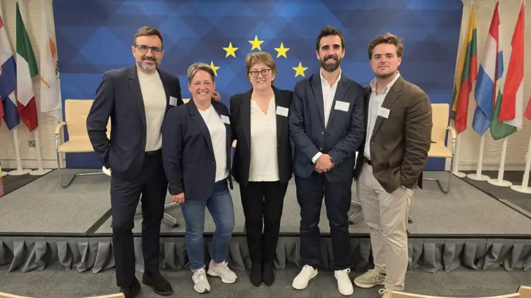 Representantes de COEXPHAL y Medipalm en el evento "Flowers & Plants of Europe"