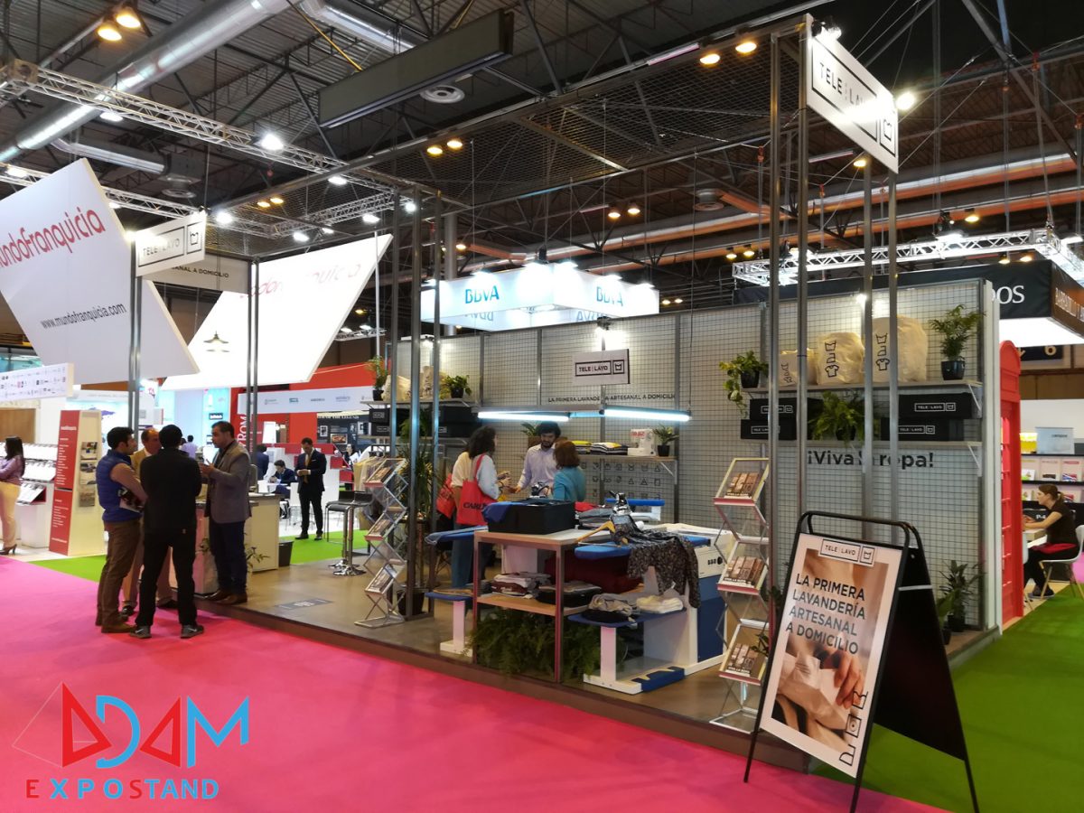 20180614053645_decoradores_de_stands_Adam_ExpoStand